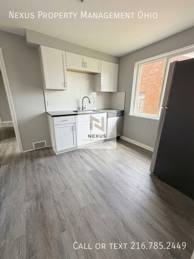 Photo - 3596 Warren Rd Unidad 2