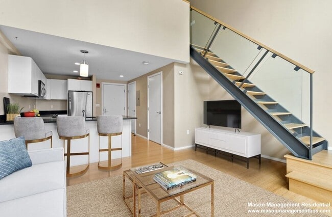 Photo - 1 Earhart St