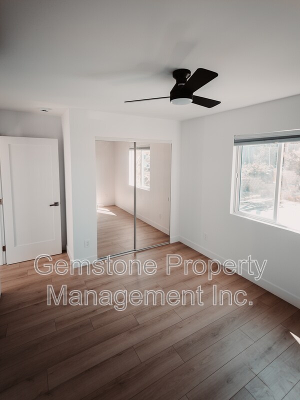 Photo - 5263 Tipton St