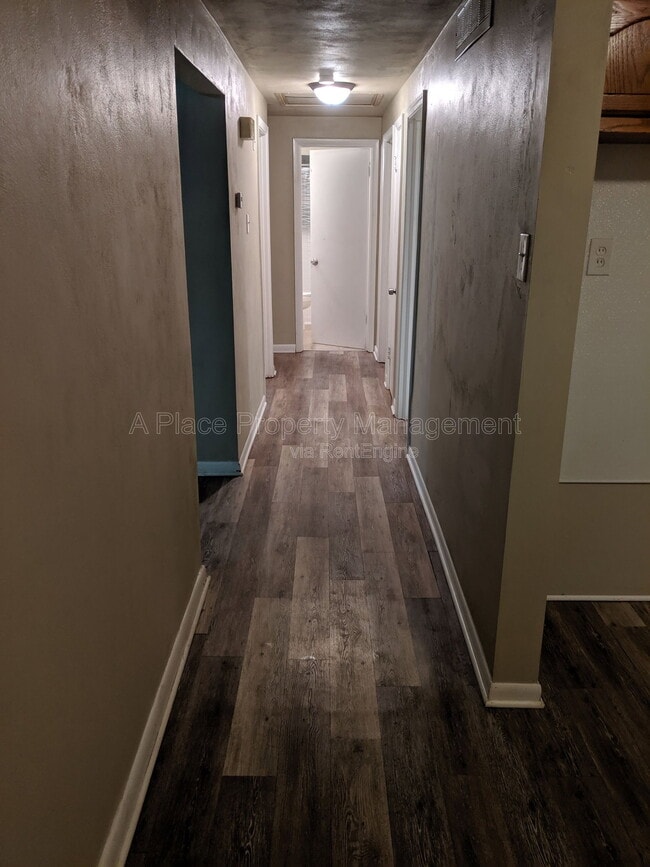 Photo - 9215 Outerbelt Ct