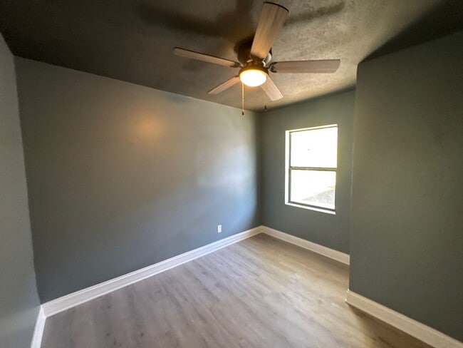 Photo - 236 W 29th St