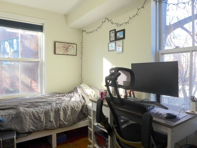 Photo - 3 Warwick St