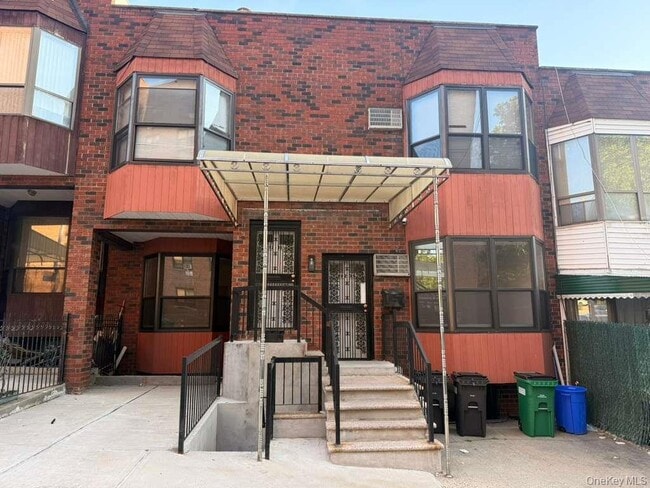 Building Photo - 102-39 66th Ave Unit 1