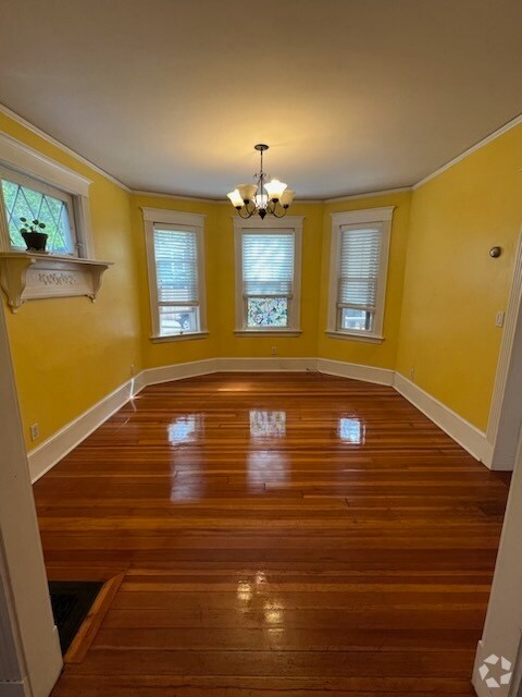 Building Photo - 267 Allston St Unit 1 Rental