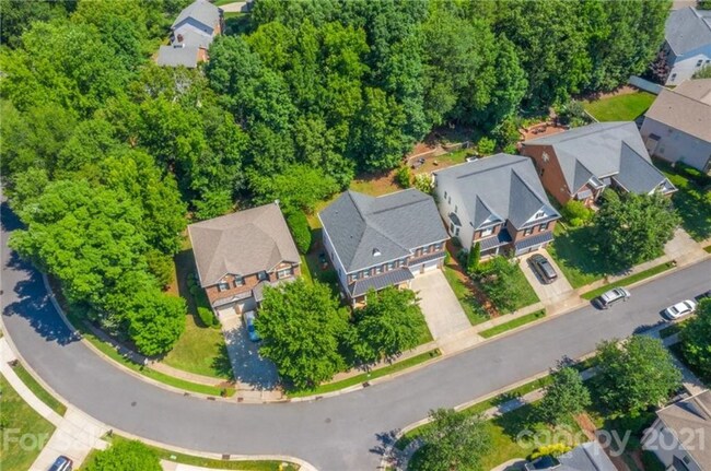 Photo - 8022 Lansford Rd