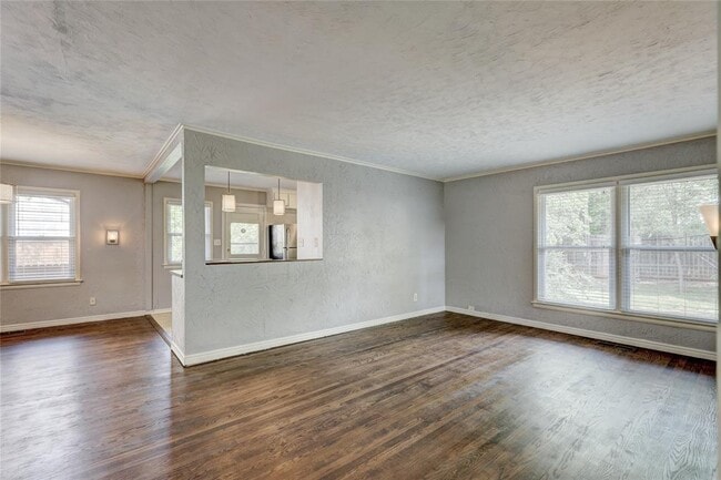 Photo - 1101 Bedford Dr