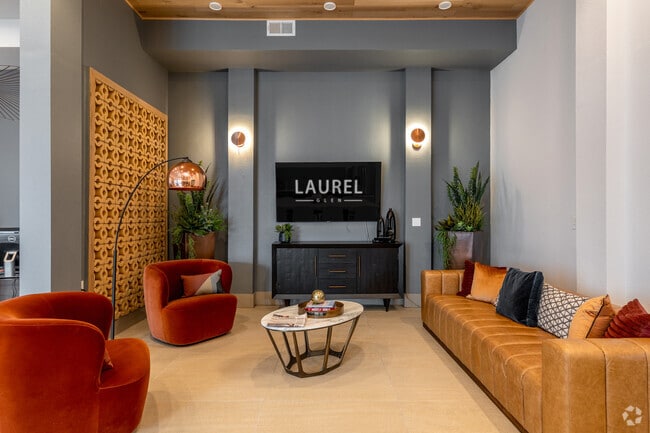 Clubhouse - Laurel Glen