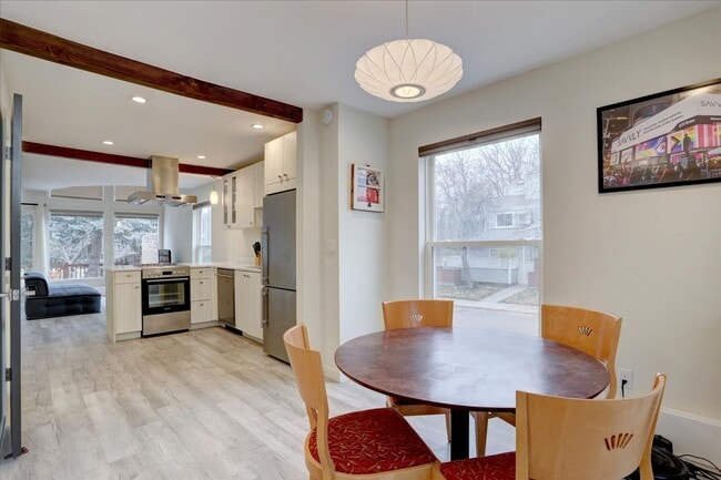 Photo - Stunning Remodeled Townhome in North Boulder