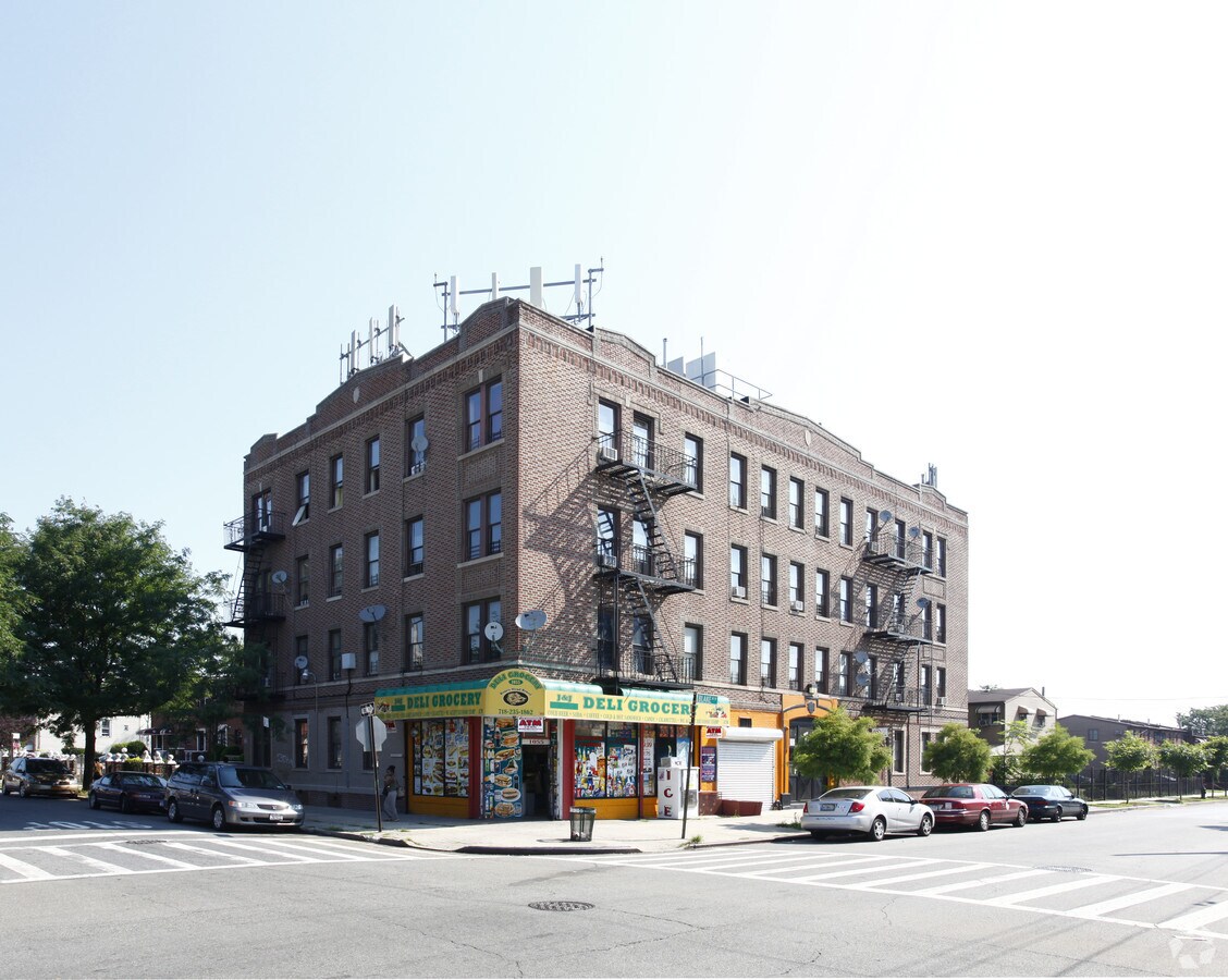 Photo - 1055 Blake Ave