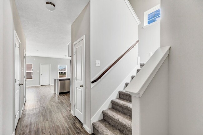 Photo - 126 County Road-5102C