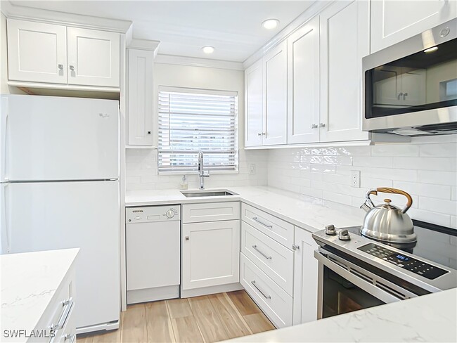 Photo - 180 Turtle Lake Ct Unit 206