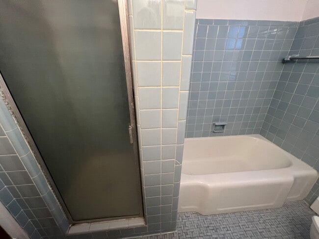 Photo - Mary Jane Apartments