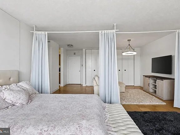 1245 4th St SW Unit 405