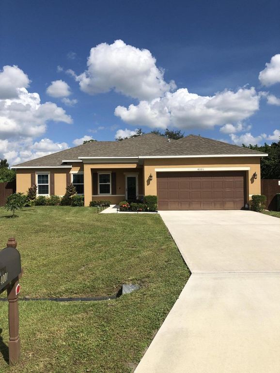 Big Corner Lot - 4001 SW Canrady St House