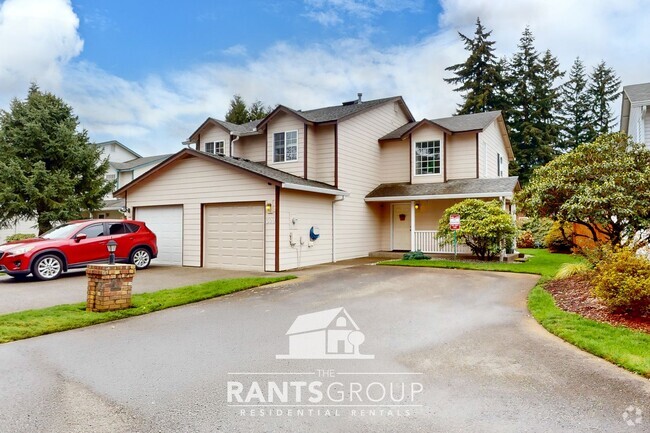 Building Photo - Centrally Located Townhome in Tumwater – L...