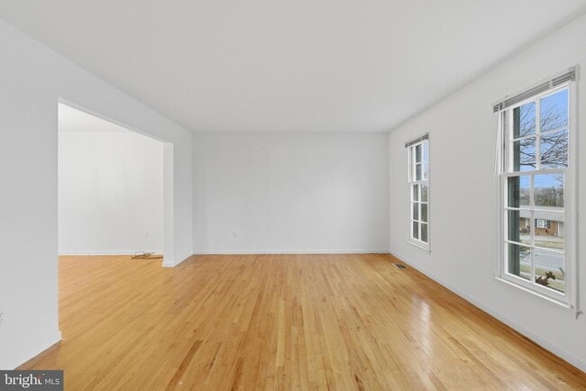 Photo - 7609 Bock Rd