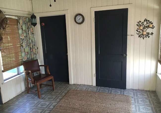 Photo - 100 E North Ave