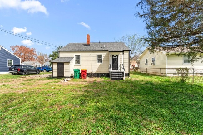 Photo - Charming 2-bedroom, 1 bath