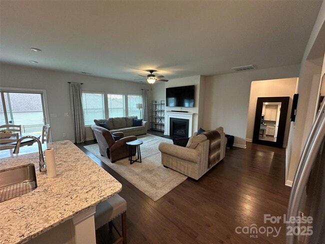 Photo - 4165 Canopy Creek Dr