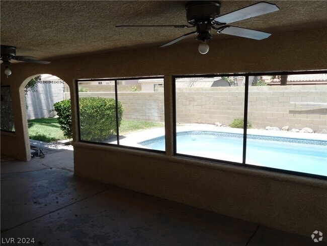 Building Photo - 4340 E El Antonio Pl Rental