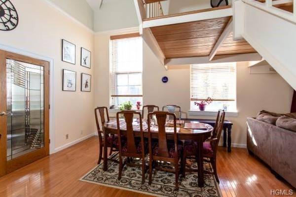 Photo - 1701 Crompond Rd