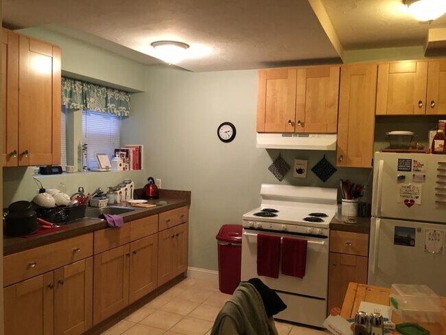Building Photo - 880 Huntington Ave Unit G2 Rental