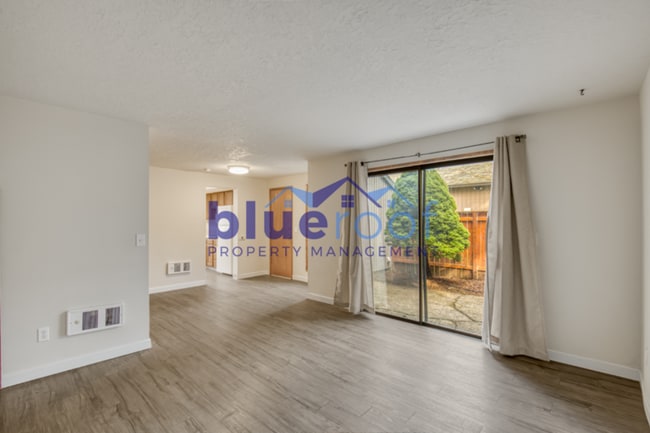 Photo - 429 SW 121st Pl