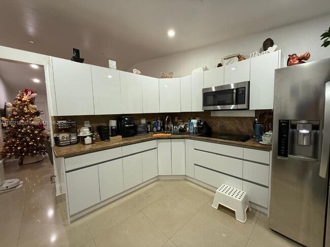 Photo - 17652 NW 76th Ct