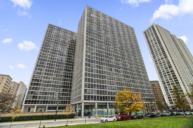 Photo - 330 W Diversey Pky Condo Unit 2603