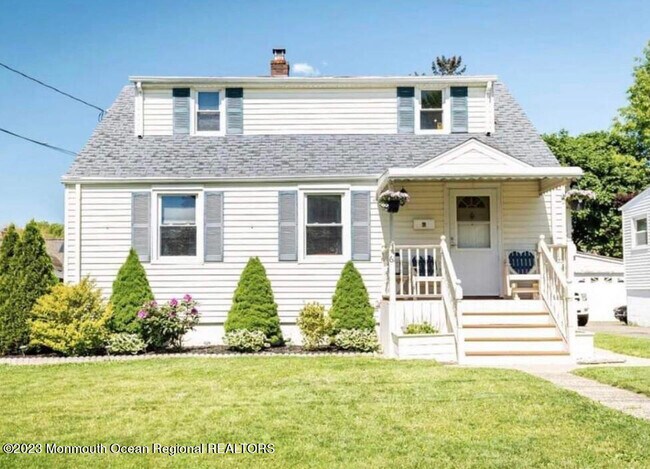 Photo - 61 Second St-