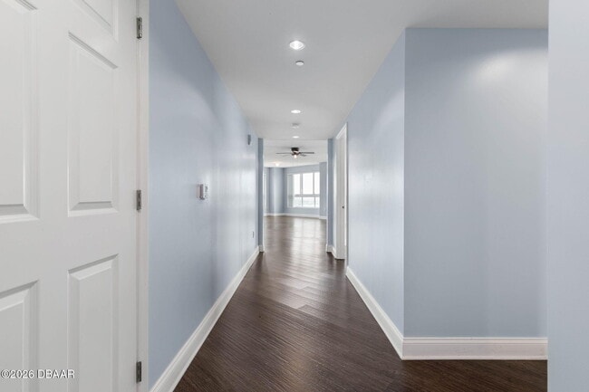 Photo - 241 Riverside Dr Unit 1710