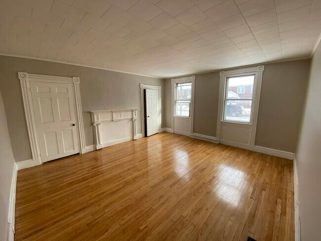 Photo - 2127 2nd Ave Unit Floor 1