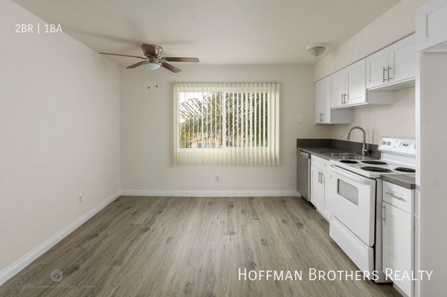 Photo - 4271 Columbus St Unidad 4271