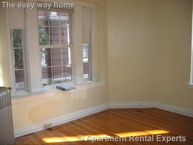 Photo - 7 Craigie Cir Unit #1