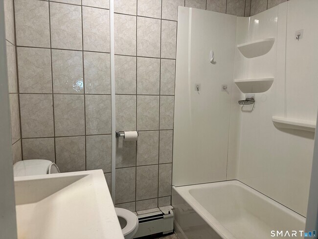 Photo - 210 Bouley Ave