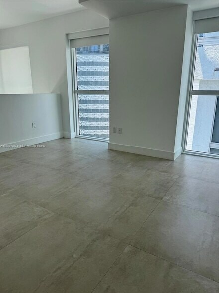 Photo - 1080 Brickell Ave Unidad 1101
