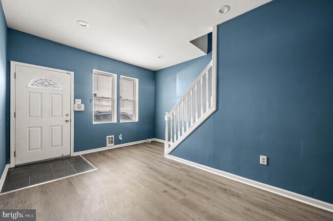 Photo - 1510 W York St