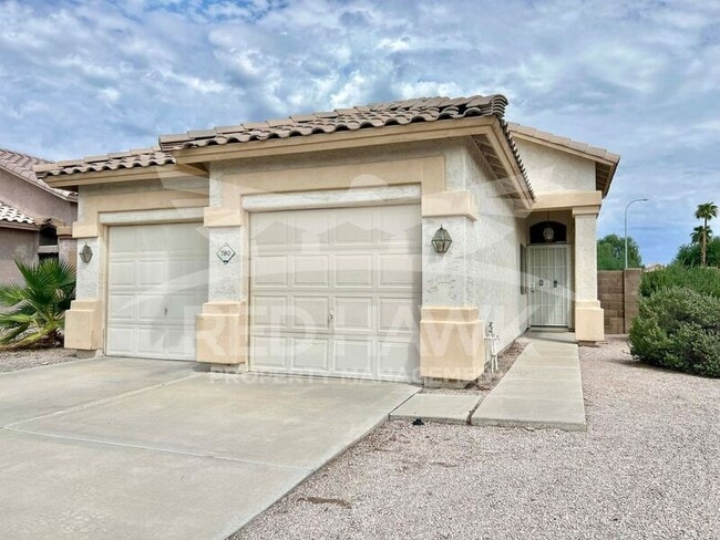 Building Photo - 780 E Glenmere Dr Rental