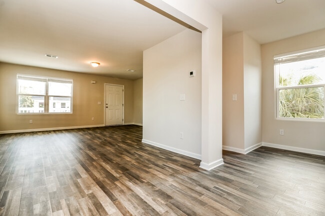 Photo - 4 Palmetto Breeze Cir