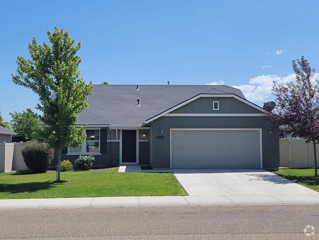 Building Photo - Available July 15th - Newer Home for Rent ...