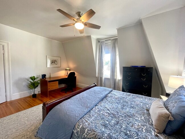 Photo - 39 Cypress St Unit 2