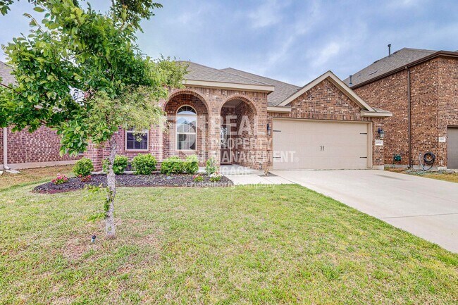 Photo - Modern 3 Bedroom Single-Story Home for Rent in Aubrey!