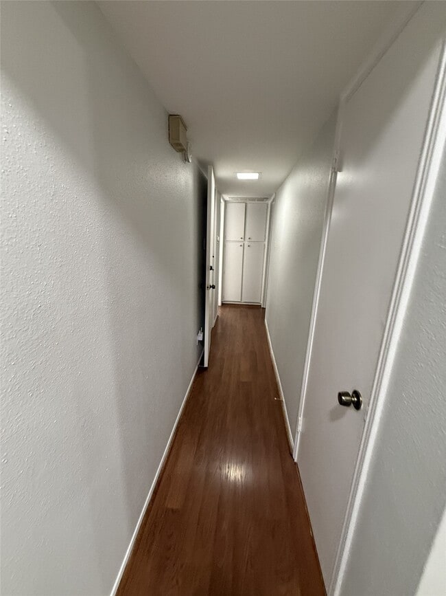 Building Photo - 4645 Wild Indigo St Unit 370