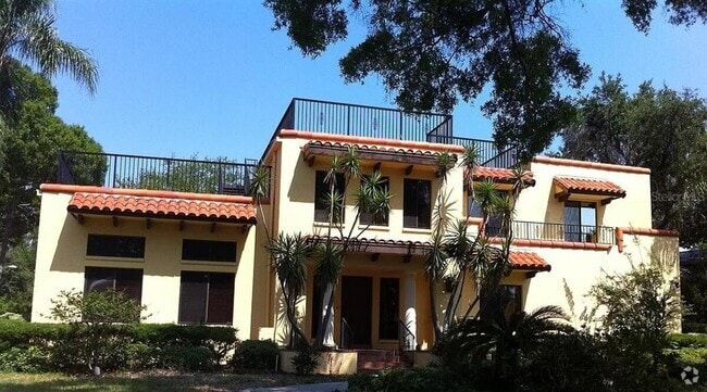Building Photo - 201 Blanca Ave Rental