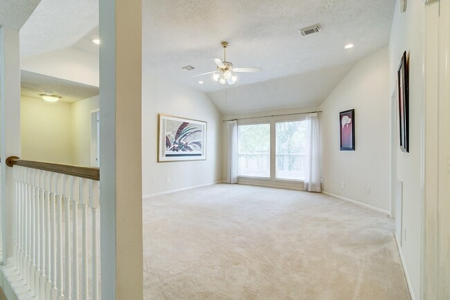 Photo - 17323 Jackson Pines Dr