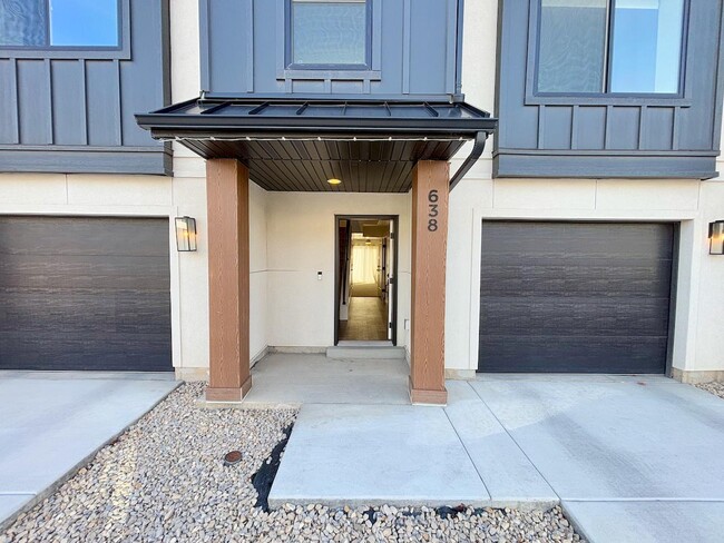 Photo - 638 E 360 S Townhome