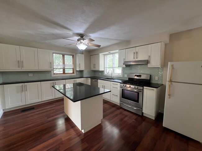 Photo - 60 Homer Ave Unit 1