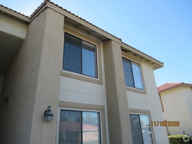 Building Photo - 43376 Cook St Rental