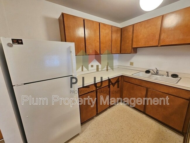 Photo - 1547 S Higgins Ave Unidad #207