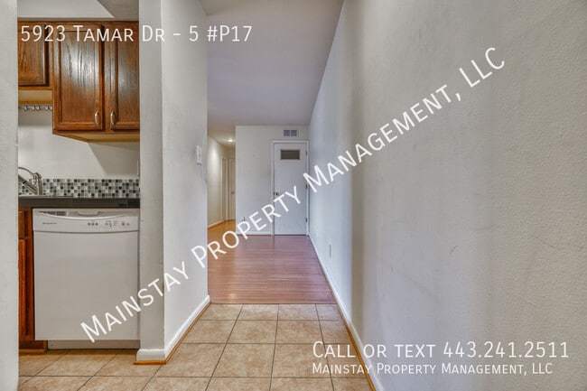 Photo - 5923 Tamar Dr Unit 5 #P17